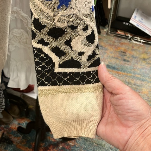 Dream State metallic retro flower baroque patterned sweater size M - Picture 4 of 9